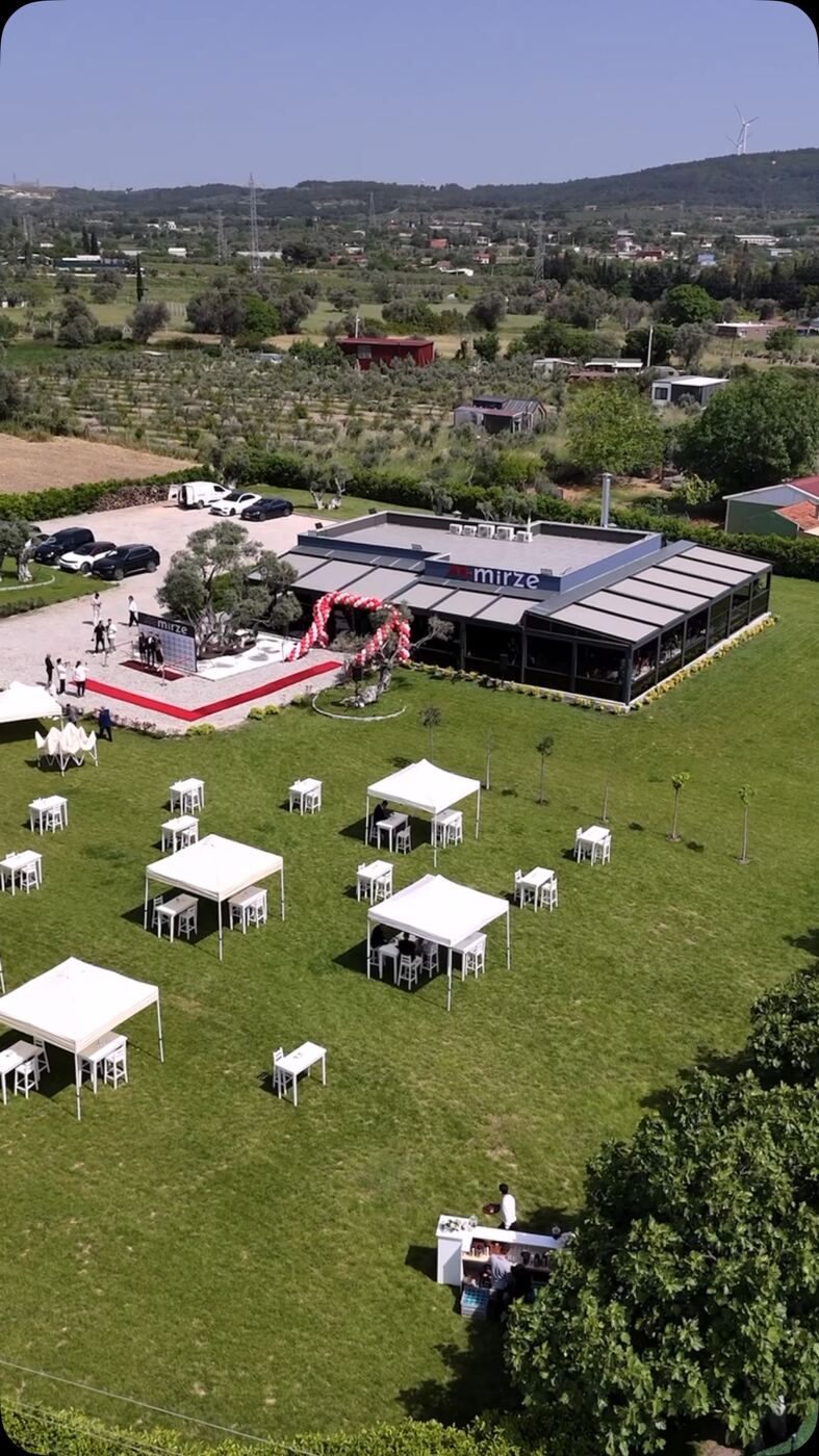 Mirze Urla açılış organizasyonunun havadan görüntüsü