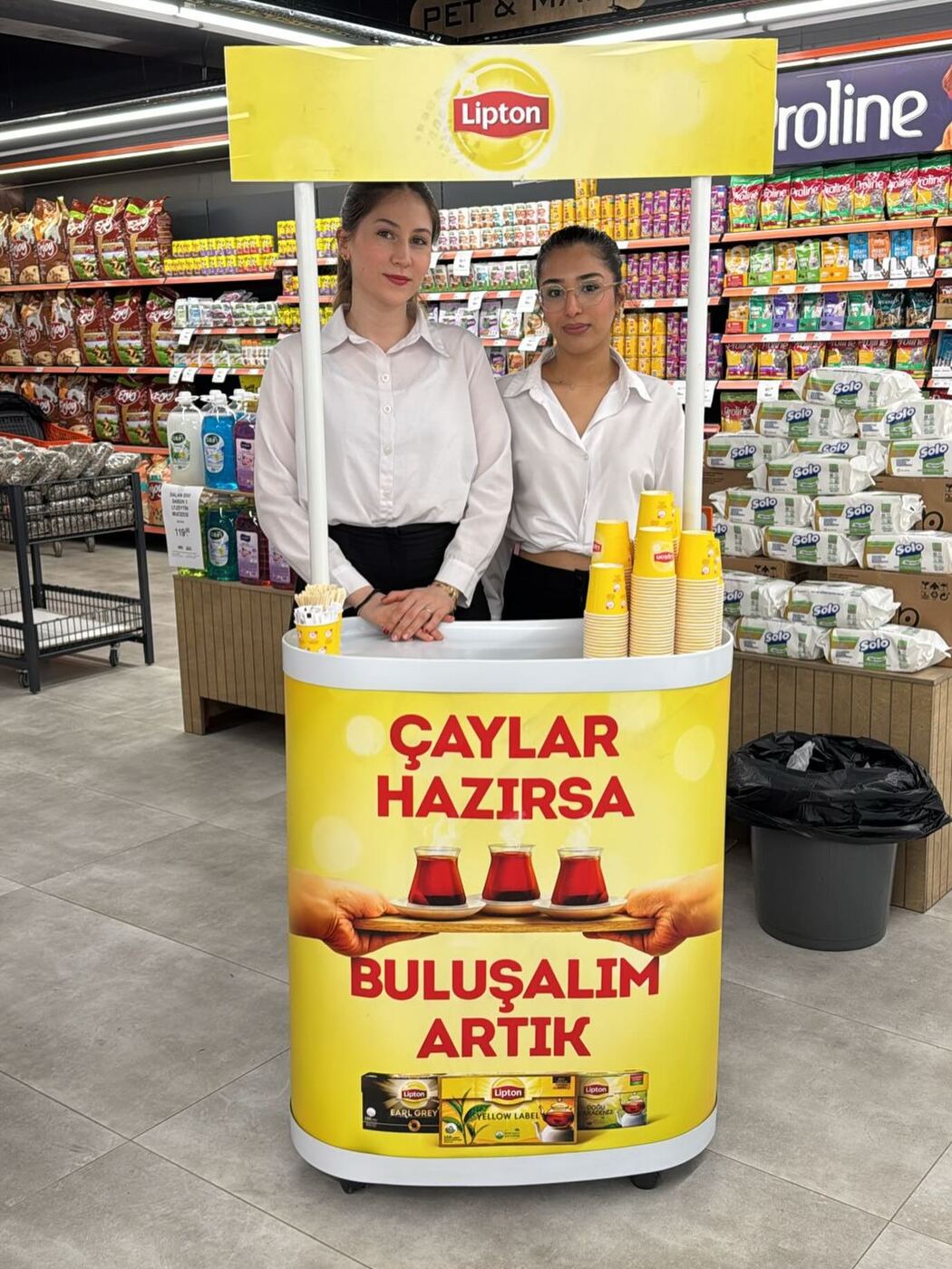 Market içi Lipton tadım standı