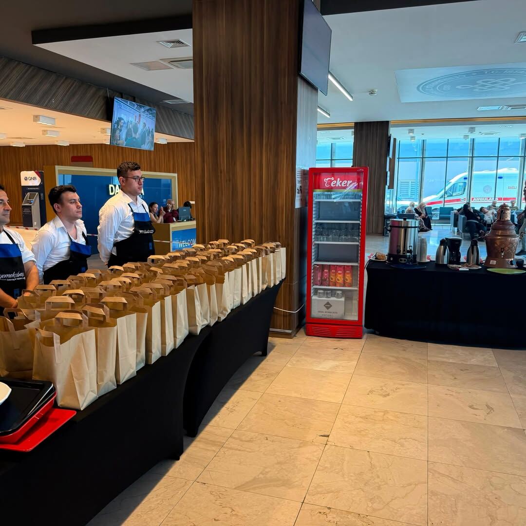 Cerrahpaşa Tıp Fakültesi Etkinliği — 12-13 Haziran 2026 · Coffee break, lunch box ve personel